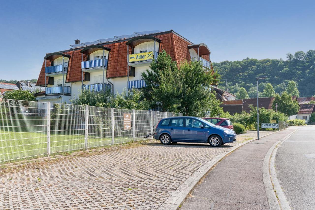 Hotel Adler Mit Gasthaus Hassmersheim Exterior photo